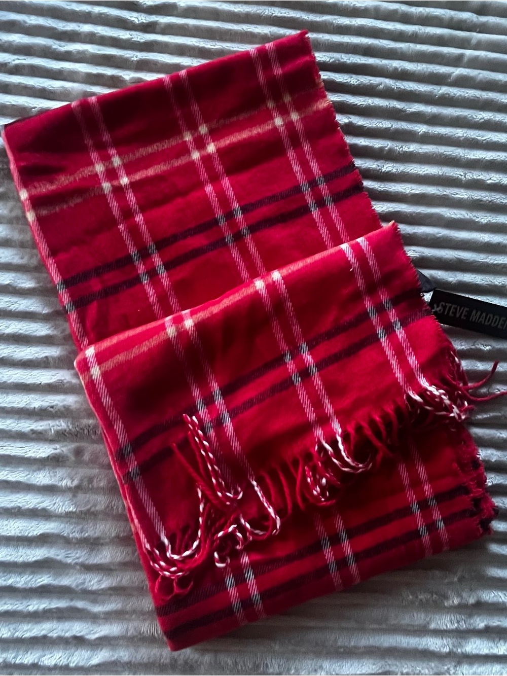Steve Madden red plaid scarf ♡